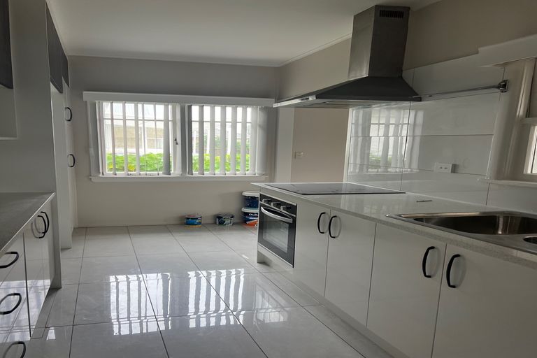 Photo of property in 8 Hamilton Road, Papatoetoe, Auckland, 2025