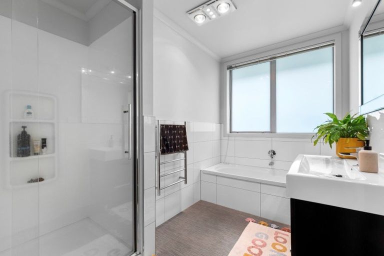 Photo of property in 12 Fleur Place, Te Puke, 3119