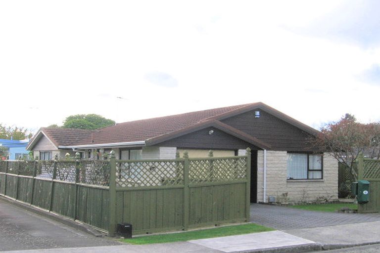 Photo of property in 5b Waimarie Avenue, Paraparaumu, 5032