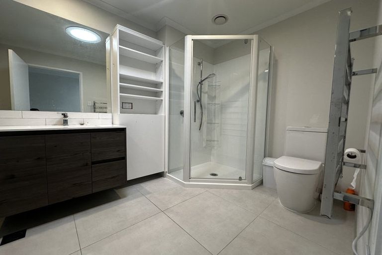 Photo of property in 4 Malcolm Calder Road, Hobsonville, Auckland, 0616