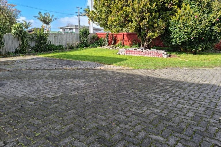 Photo of property in 47 Vine Street, Mangere East, Auckland, 2024