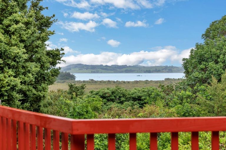 Photo of property in 5 Noone Close, Onerahi, Whangarei, 0110