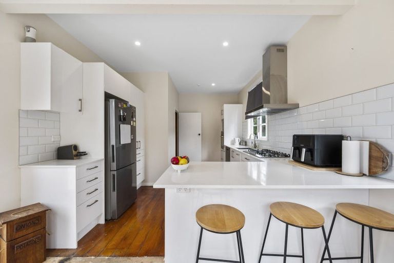 Photo of property in 109 Beresford Street, Saint Leonards, Hastings, 4120