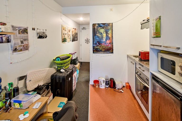 Photo of property in Orange Apartments/victoria Centr, 606/169 The Terrace, Wellington Central, Wellington, 6011