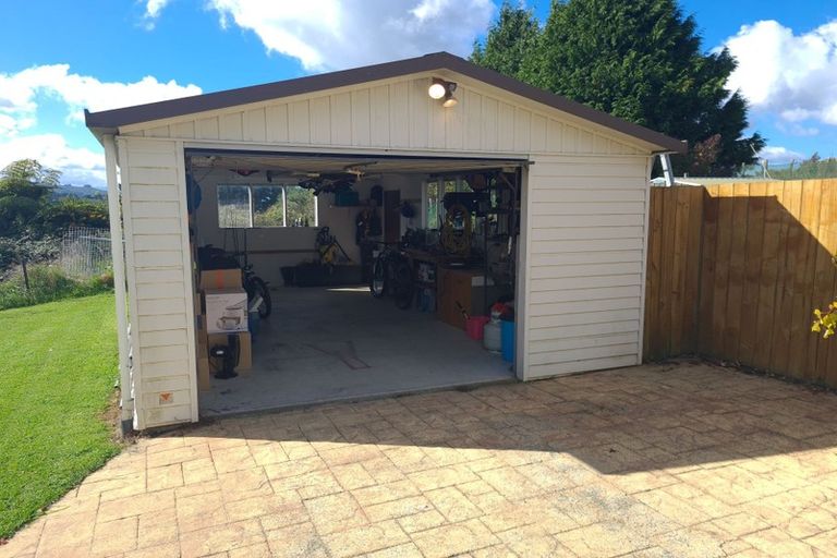 Photo of property in 256 Major Drive, Kelson, Lower Hutt, 5010