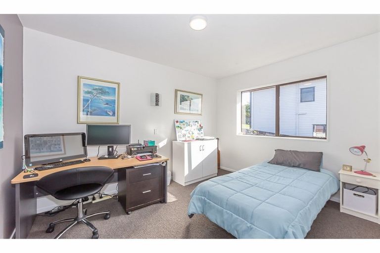 Photo of property in 8 Castaway Place, Gulf Harbour, Whangaparaoa, 0930