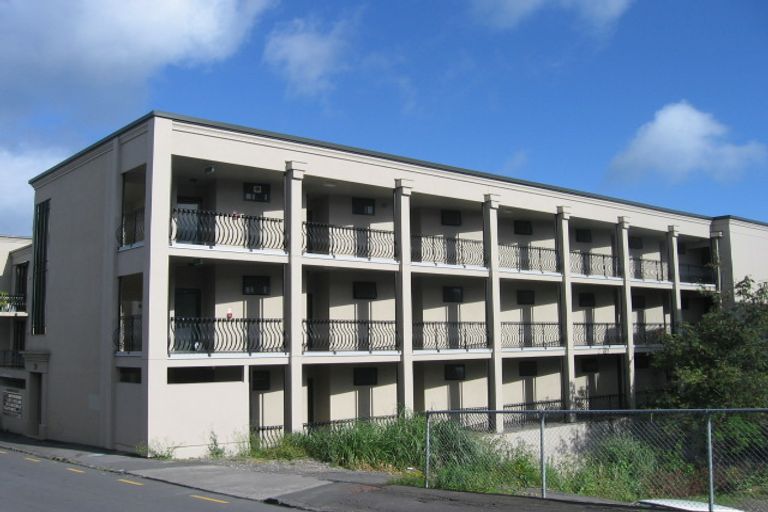 Photo of property in 2k/30 Randolph Street, Eden Terrace, Auckland, 1010