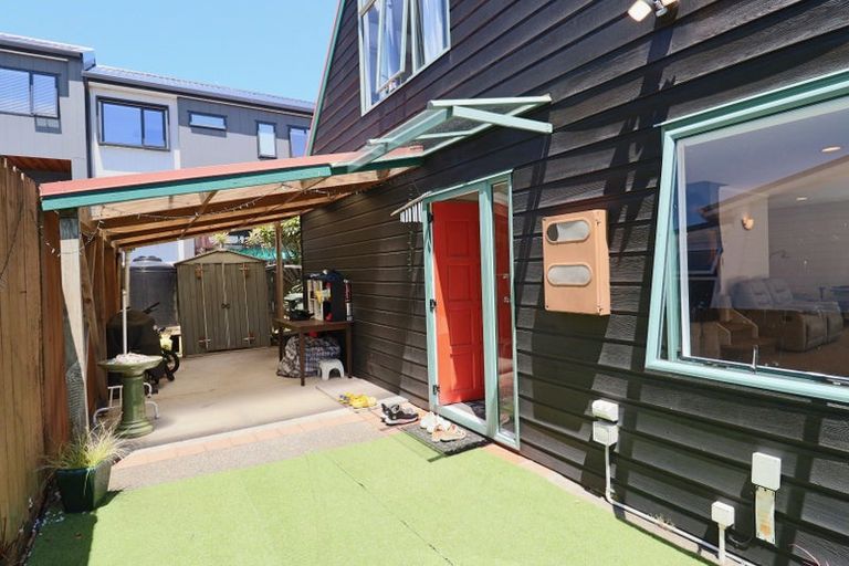 Photo of property in 21b William Avenue, Greenlane, Auckland, 1061