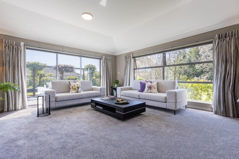 Photo of property in 3 Roydon Lane, Paraparaumu, 5032