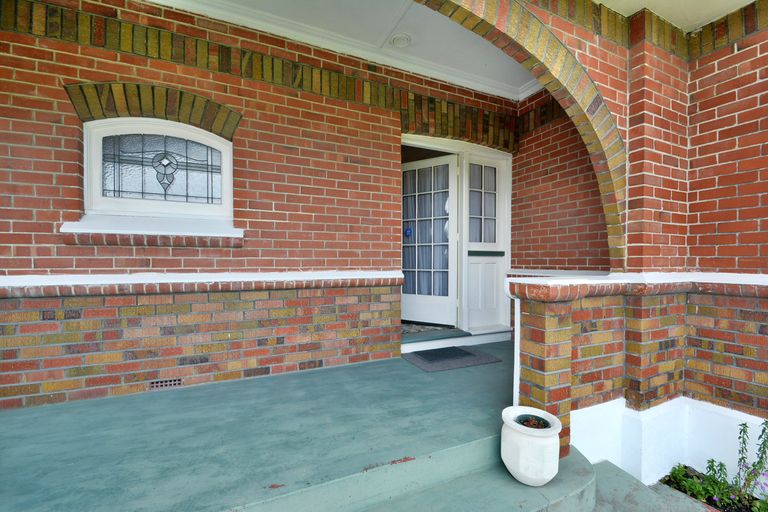 Photo of property in 24a Hargest Crescent, Saint Kilda, Dunedin, 9012