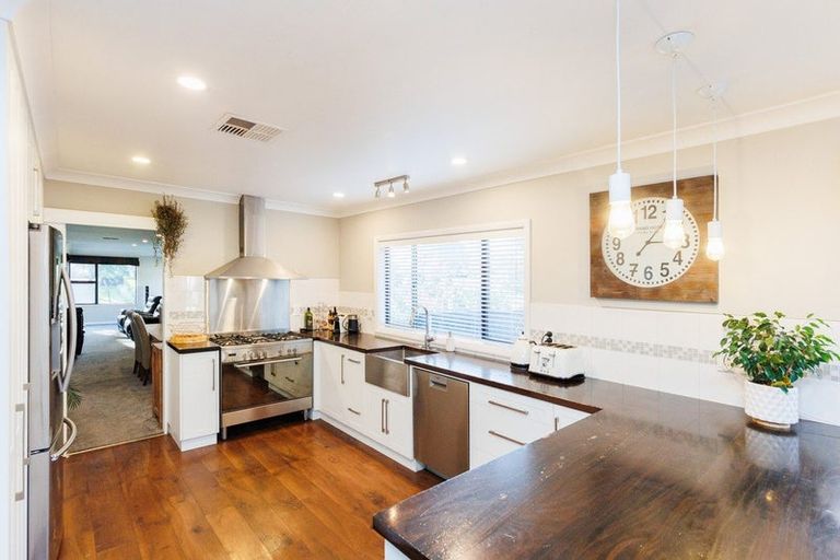 Photo of property in 74 College Street, Awapuni, Palmerston North, 4412