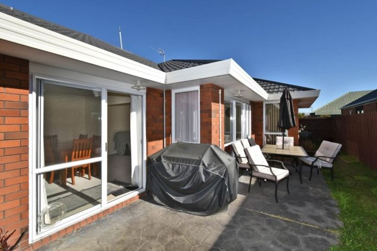 Photo of property in 1/21 Brigham Drive, Halswell, Christchurch, 8025