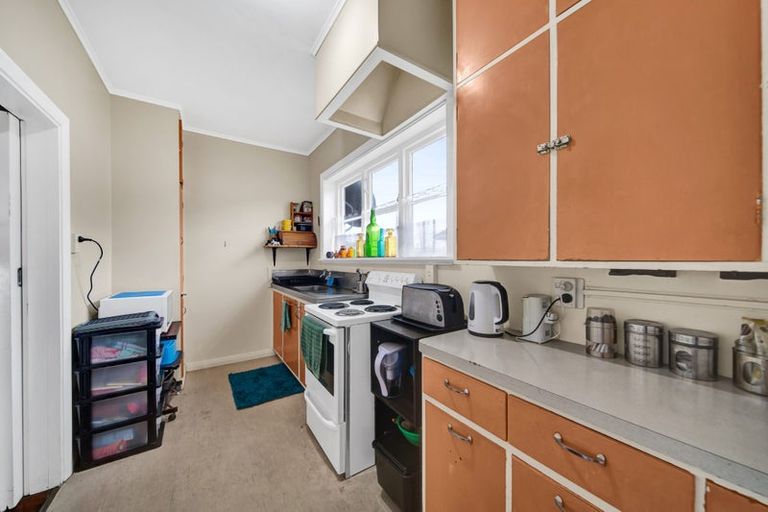 Photo of property in 40-42 Dixon Avenue, Hawera, 4610