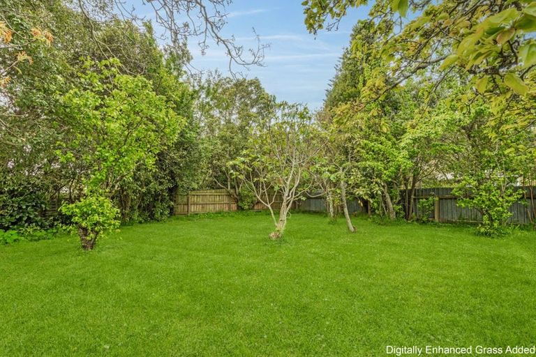 Photo of property in 9 Hewitts Road, Linton, Palmerston North, 4472