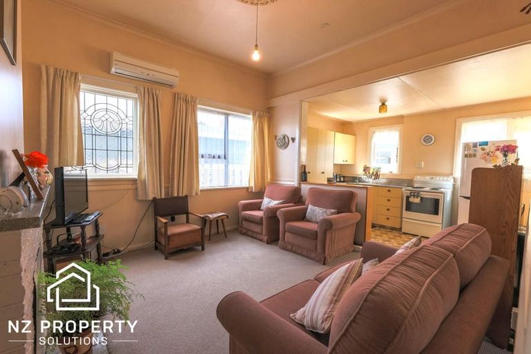 Photo of property in 230 Macandrew Road, Forbury, Dunedin, 9012