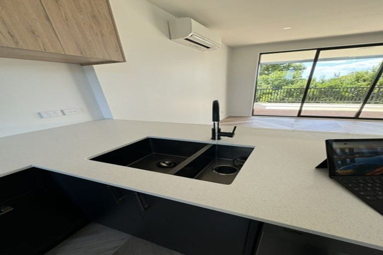 Photo of property in 5/8 Bennett Road, Pakuranga, Auckland, 2010