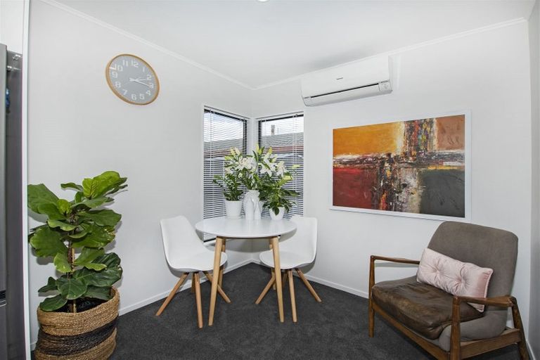 Photo of property in 2/23 King Street, Kensington, Whangarei, 0112