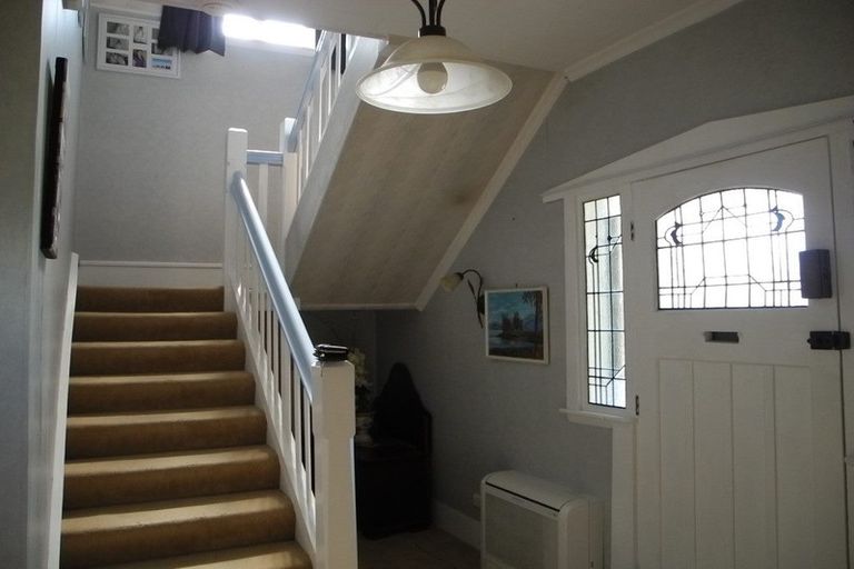 Photo of property in 23 Manse Street, Waimate, 7924