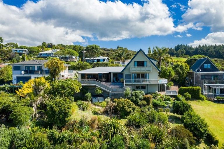 Photo of property in 15 Saint Anne Road, Waipu, 0582