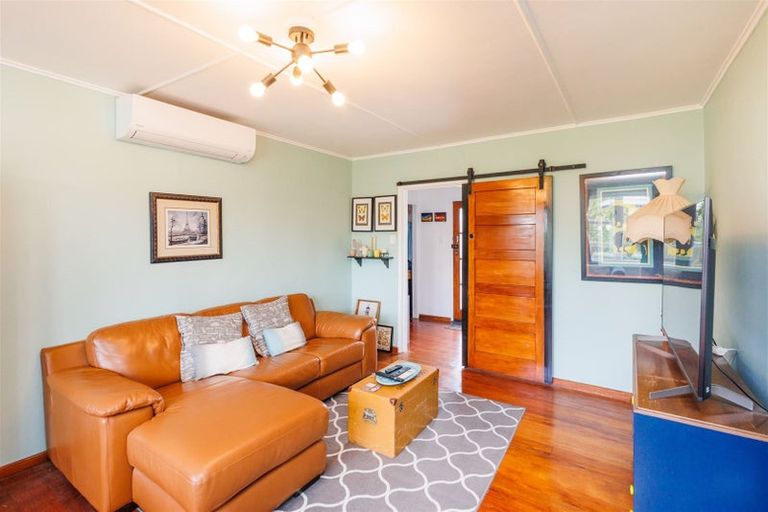 Photo of property in 59 Andrew Avenue, Roslyn, Palmerston North, 4414