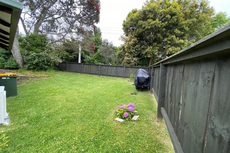 Photo of property in 1/205 Lake Road, Belmont, Auckland, 0622