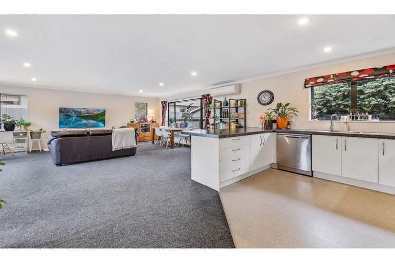 Photo of property in 98a Percival Street, Rangiora, 7400