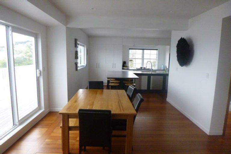 Photo of property in 136 Cashmere Avenue, Khandallah, Wellington, 6035