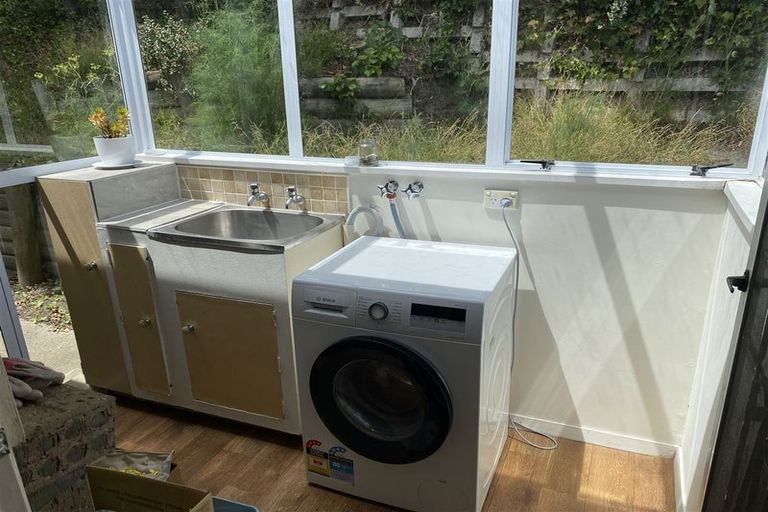 Photo of property in 6a College Place, Lyttelton, 8082