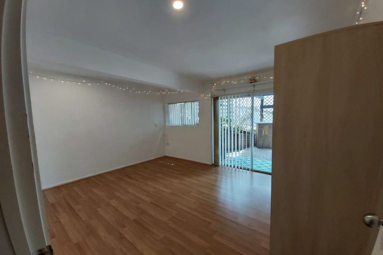 Photo of property in 6 Halder Place, Torbay, Auckland, 0632