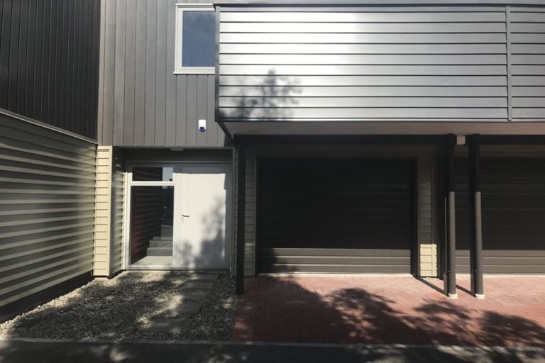 Photo of property in 13/27 The Rigi, Northland, Wellington, 6012