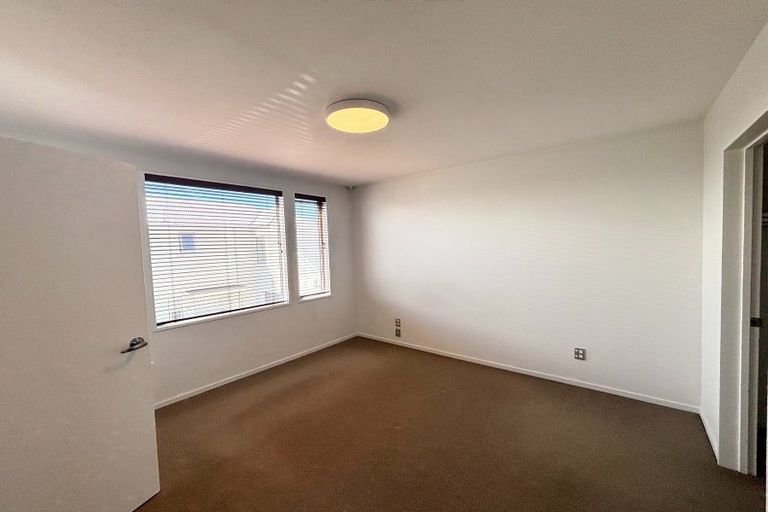 Photo of property in 972c Colombo Street, St Albans, Christchurch, 8014
