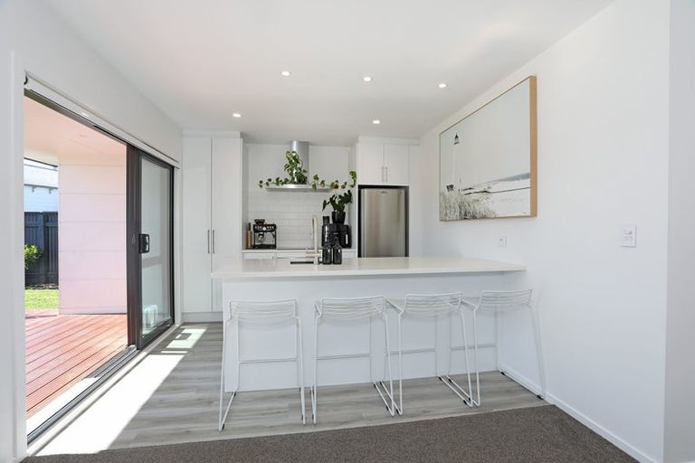 Photo of property in 7b Terrace Street, Marton, 4710