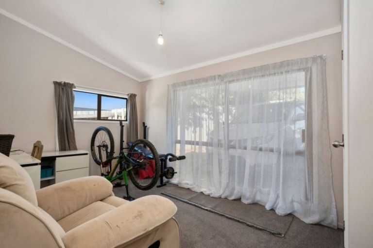 Photo of property in 20 Nicolas Place, Judea, Tauranga, 3110