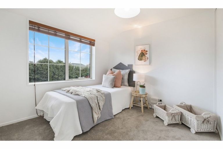 Photo of property in 30 Sycamore Close, Rangiora, 7400