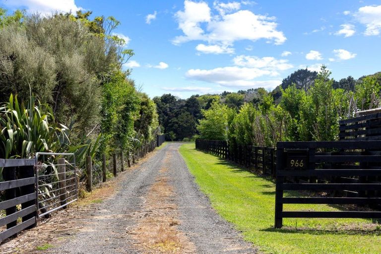 Photo of property in 966 Kahikatea Flat Road, Waitoki, Kaukapakapa, 0871