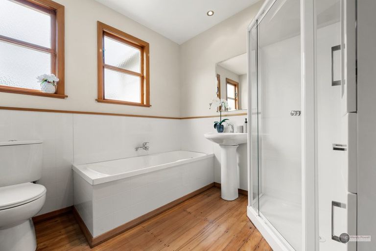 Photo of property in 11 Wheatley Street, Naenae, Lower Hutt, 5011