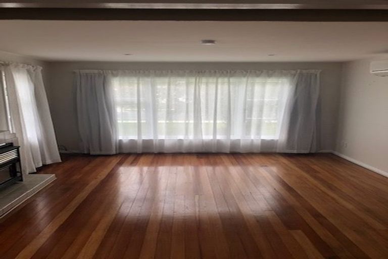 Photo of property in 21 Peel Place, Wainuiomata, Lower Hutt, 5014