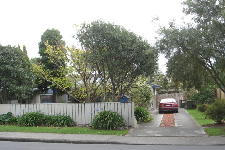 Photo of property in 221 Matai Road, Raumati Beach, Paraparaumu, 5032