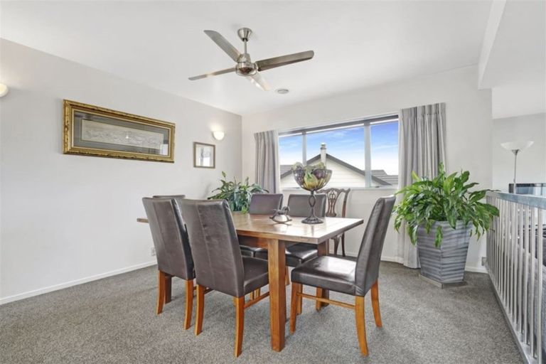 Photo of property in 37 Dixon Road, Fitzroy, Hamilton, 3206