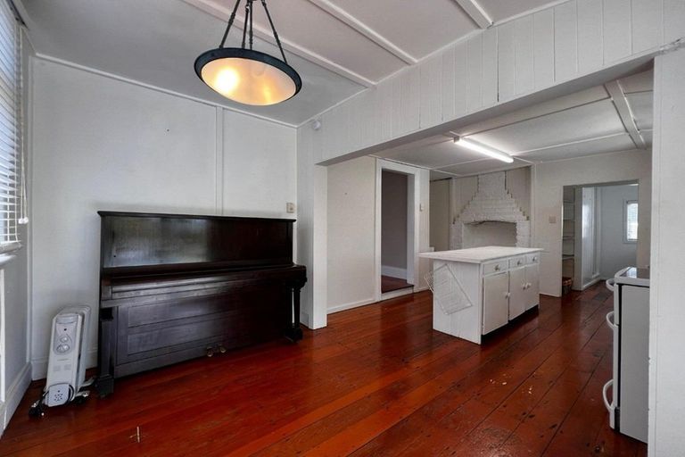 Photo of property in 52 Calliope Road, Devonport, Auckland, 0624