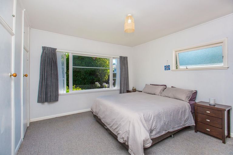 Photo of property in 8a Walsh Street, Forest Lake, Hamilton, 3200