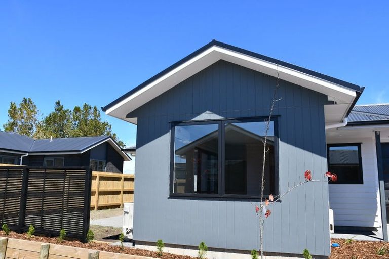 Photo of property in 3/37 North Ridge Drive, Rototuna North, Hamilton, 3210