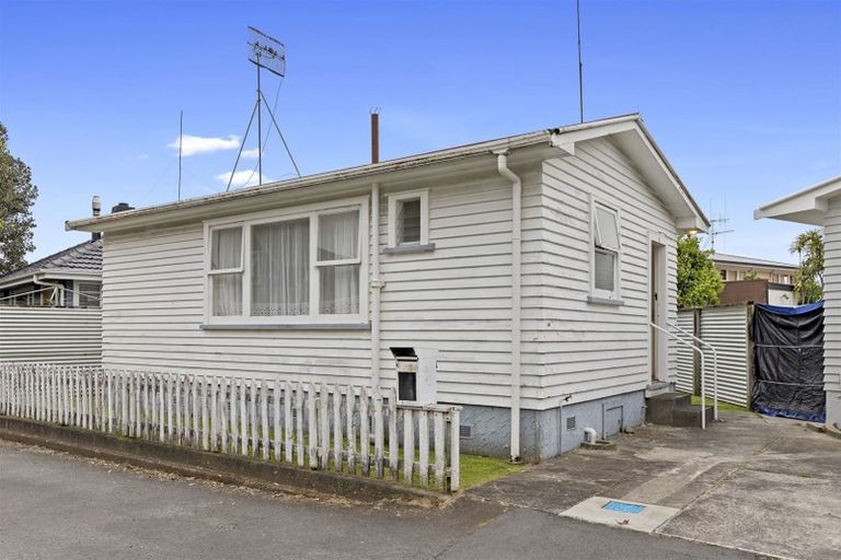 Photo of property in 1/41 Turret Road, Tauranga South, Tauranga, 3112