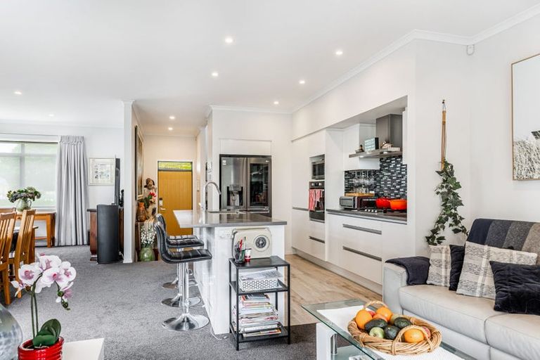 Photo of property in 16 Kauri Amber Road, Westgate, Auckland, 0614