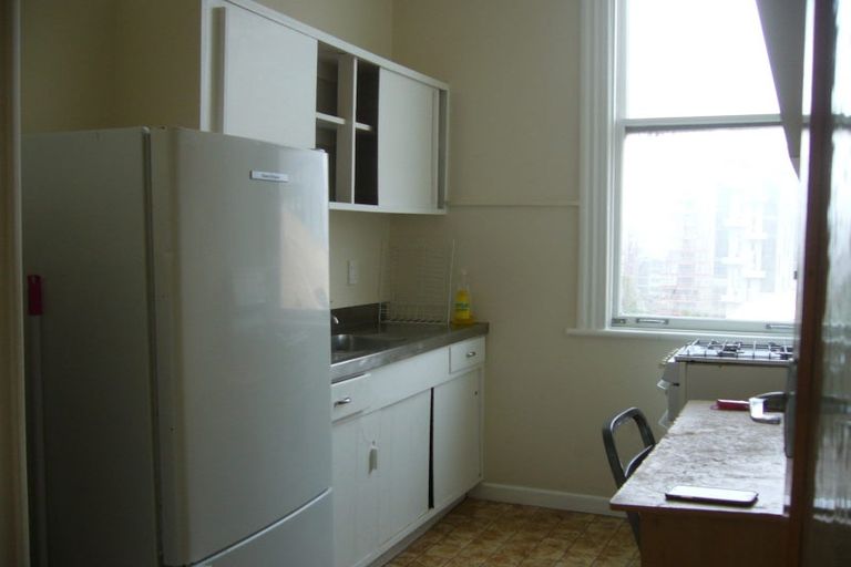 Photo of property in 26 Macdonald Crescent, Te Aro, Wellington, 6011