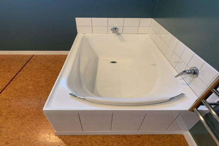 Photo of property in 6 Hohiria Street, Waikanae Beach, Waikanae, 5036