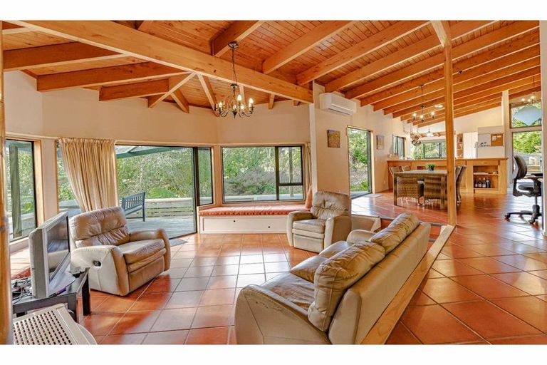 Photo of property in 9 Peacock Garden Drive, Kerikeri, 0230