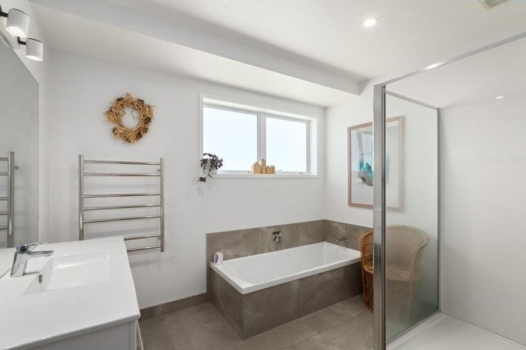 Photo of property in 26 Tohora View, Waihi Beach, 3611