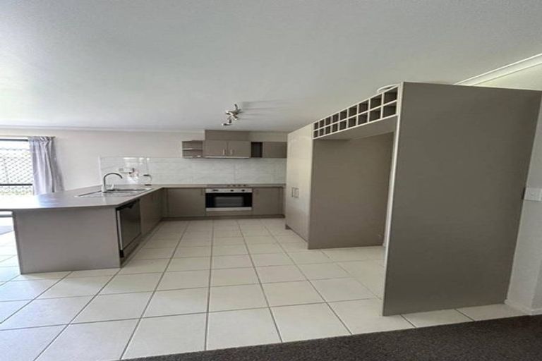 Photo of property in 137 Cyril French Drive, Flat Bush, Auckland, 2016