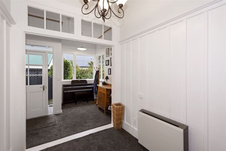 Photo of property in 93 Nayland Street, Sumner, Christchurch, 8081